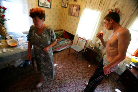 Украина: секс, наркомания, бедность и СПИД
